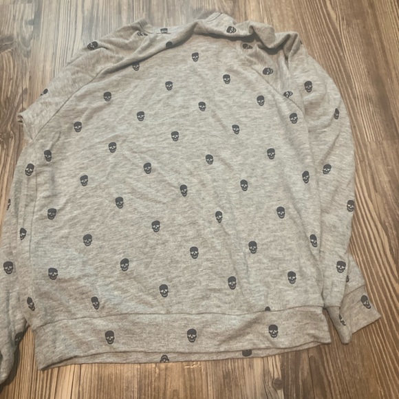 Pj salvage skull sweater!! - Picture 3 of 3